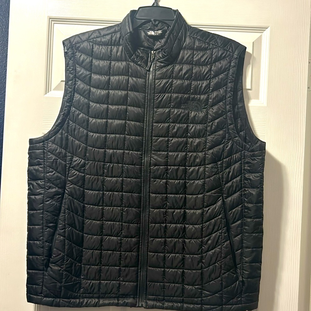 The North Face Thermoball Eco Insulated Vest Men’s XL Black Lightweight zip